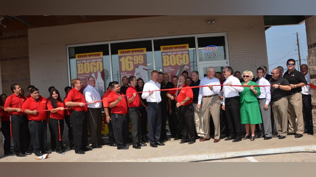 advance-auto-parts-opens-its-first-store-in-the-dallas-market